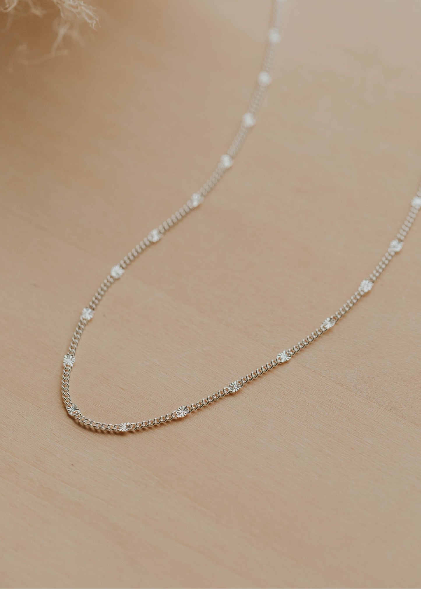 Ellis Chain