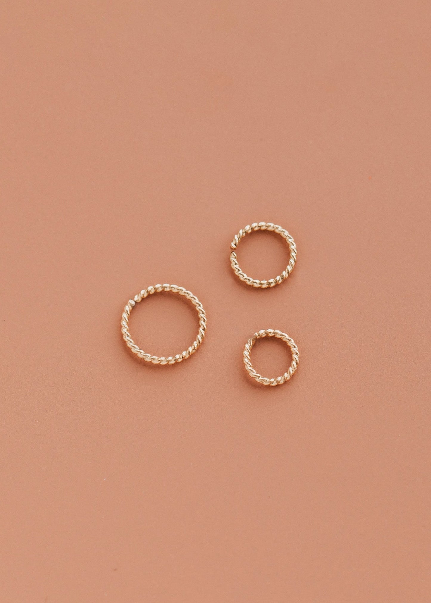 Twisted Tiny Nose Hoop